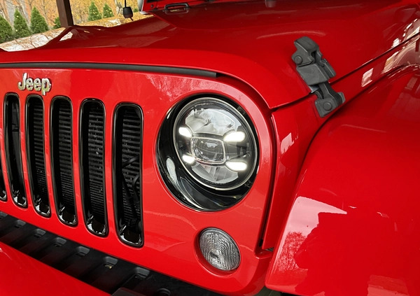 Jeep Wrangler cena 119000 przebieg: 72000, rok produkcji 2016 z Poznań małe 742